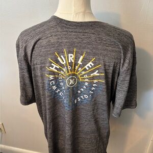 Hurley Gray Short-Sleeve Tee with Yellow & Blue Sun Graphic